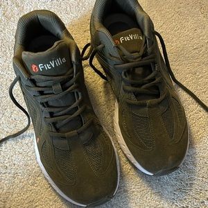 Fitville Men’s Sports Shoes 10W